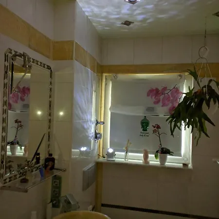 Homestay szállás Weltoffenes Privates Gaestezimmer Bei Lgbtq Freundlichen Gastgeber Der Mit In Der Lebt *